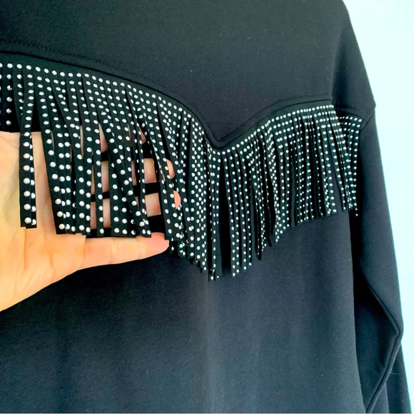 NWT H&M Black Studded Fringe Sweatshirt. Size: XS. Excellent condition - Picture 3 of 8